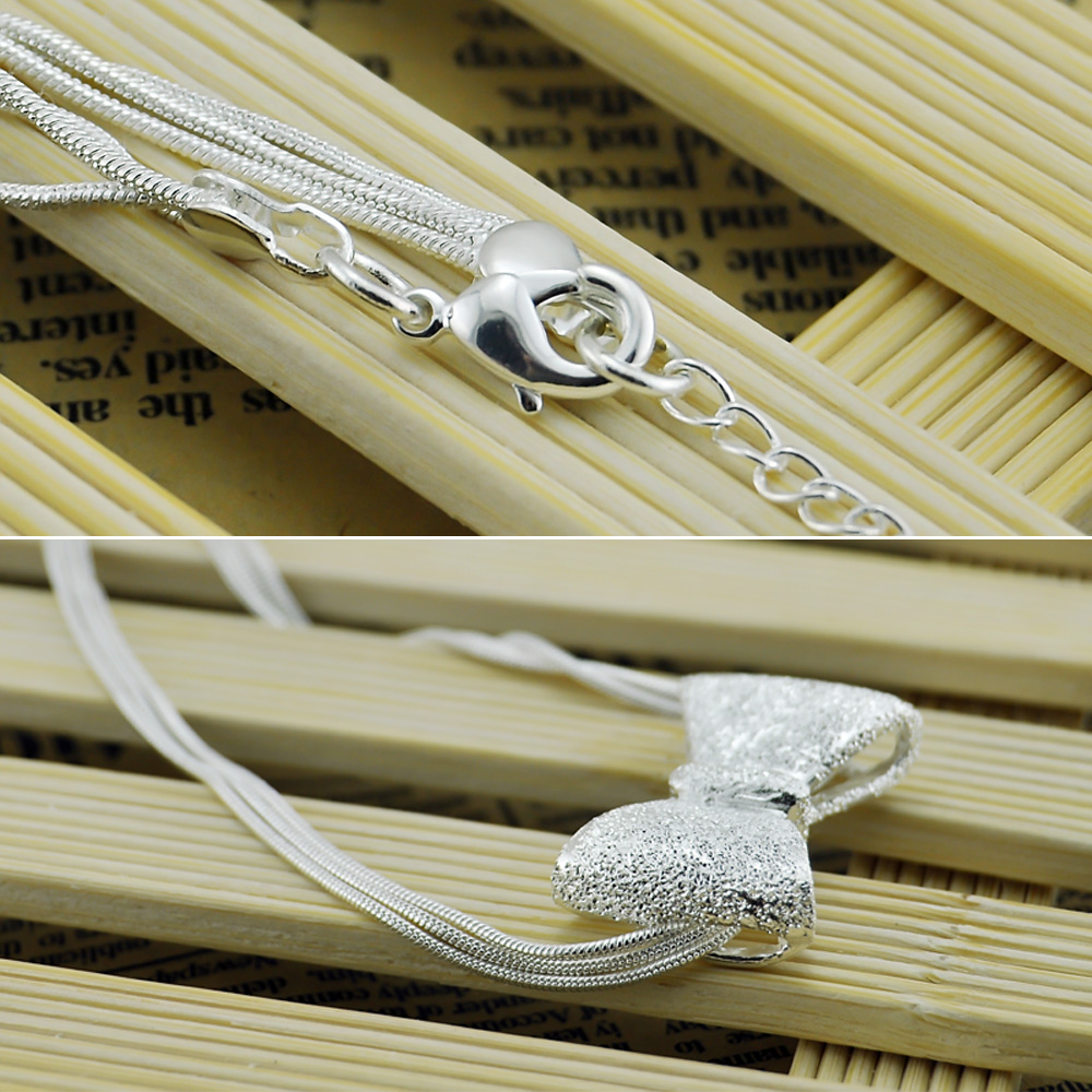Collier pendentif nœud en arge - Jewelry Making Singapore avis et prix